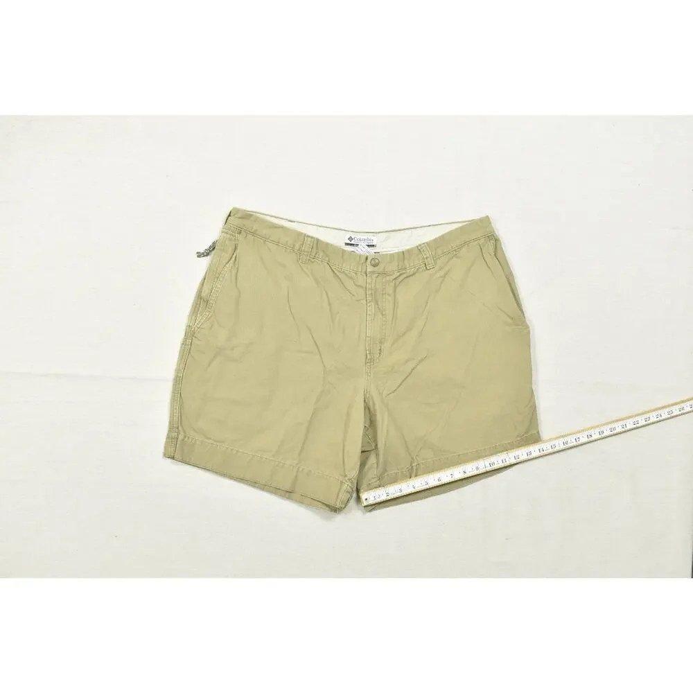 Columbia Men's Size 42 Tan Cotton Canvas Hiking Utility Shorts 8 Inch Inseam AM4
